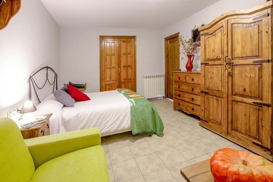 Hostal Antiguo Hospital Linares de Mora Zewnętrze zdjęcie