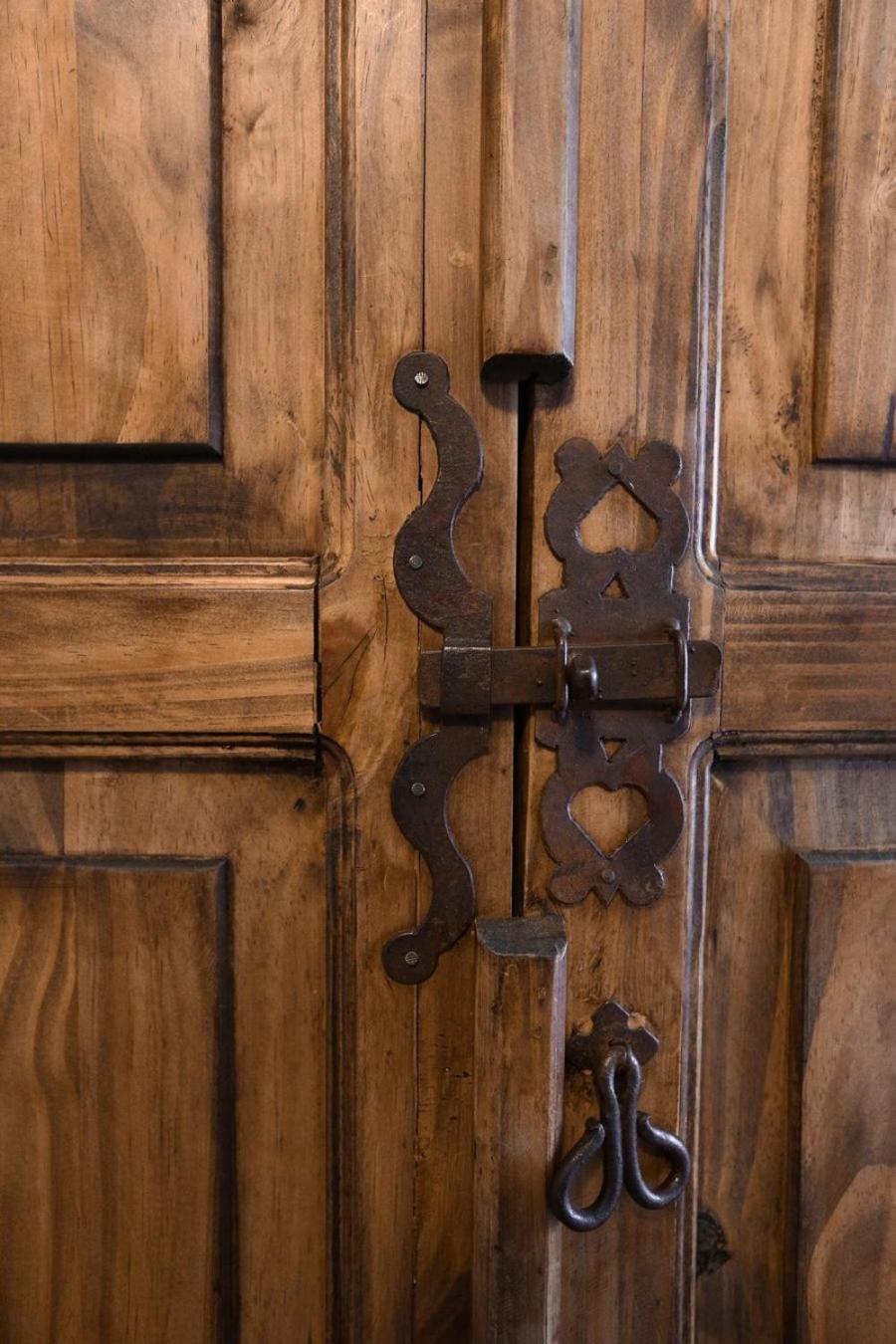 Hostal Antiguo Hospital Linares de Mora Zewnętrze zdjęcie